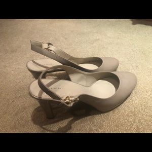 Women’s Tahari Pumps